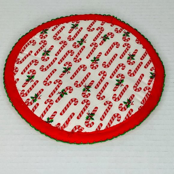 Vintage Handmade Christmas Round Cotton Pot Holder or Trivet - Picture 2 of 4
